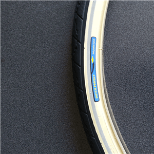 28X1.75 ZWART / CRÈME NO PUNCTURE